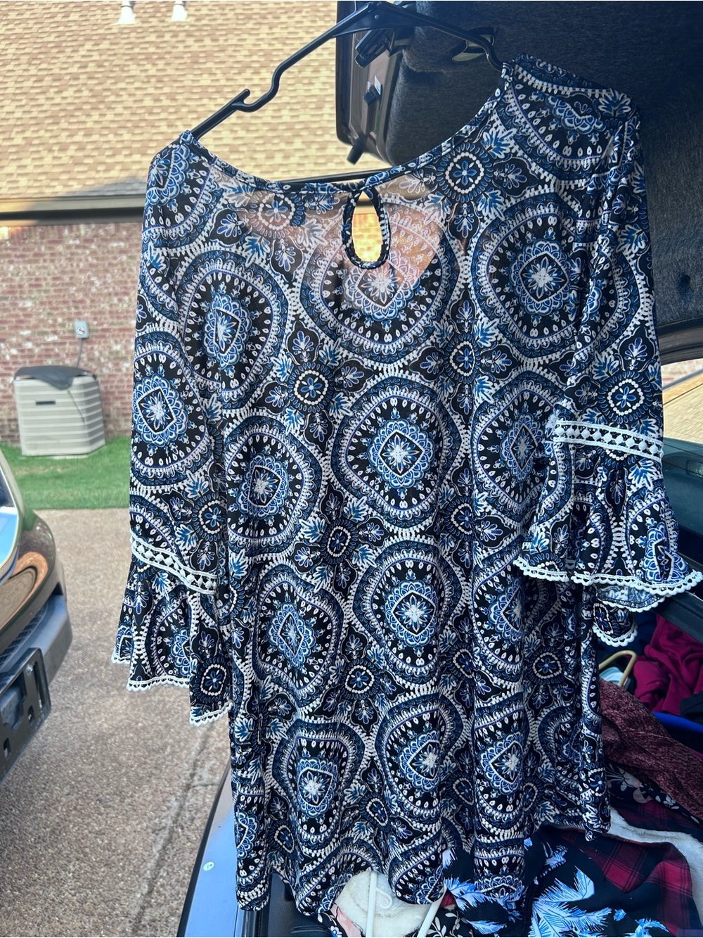 Roommates Blue and White Patterned Peasant Tunic XL